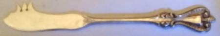 Old Colonial (Sterling, 1895, No Monograms) Solid Butter Pick/Knife
