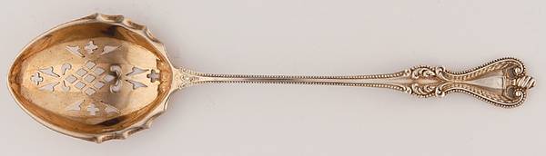 Old Colonial (Sterling, 1895, No Monograms) Large Sugar Sifter