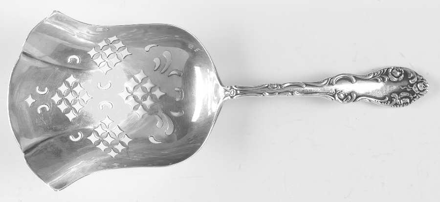 Old English (Sterling, 1892, No Monos) Cracker Scoop W/Pierced Bowl