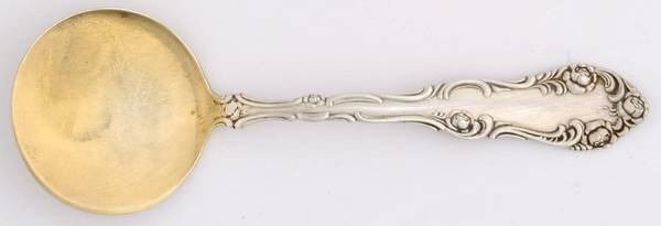 Old English (Sterling, 1892, No Monos) Solid Butter Pat Lifter