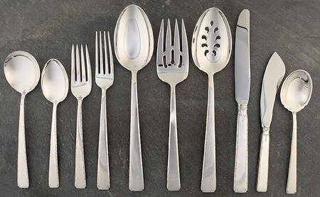 Old Lace (Sterling, 1939, No Monograms) 45 Piece Place Size Starter Set