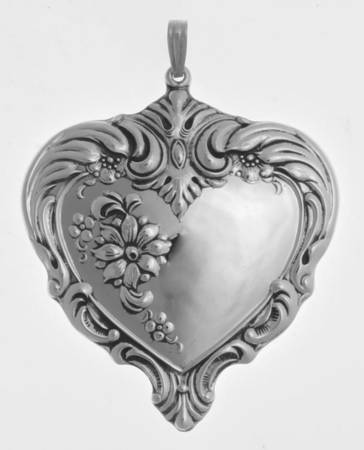 Old Master (Sterling, 1942) Heart Pendant
