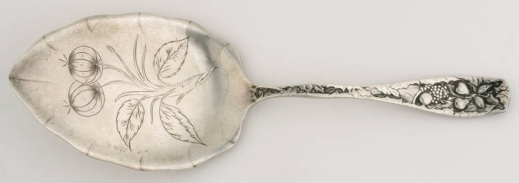 Pomona (Sterling, 1887) Large Solid Bright Cut Pie Knife
