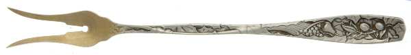 Pomona (Sterling, 1887) Two-Tine Butter Pick