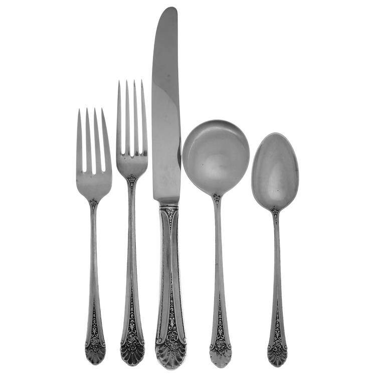 Royal Windsor (Sterling, 1935) 40  Piece Estate Set