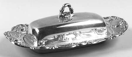 Old Master-Embossed(Silverplate, Roses-Scrolls) 1/4 Pound Covered Butter & Liner