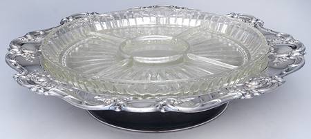 Old Master-Embossed(Silverplate, Roses-Scrolls) Lazy Susan with Liner
