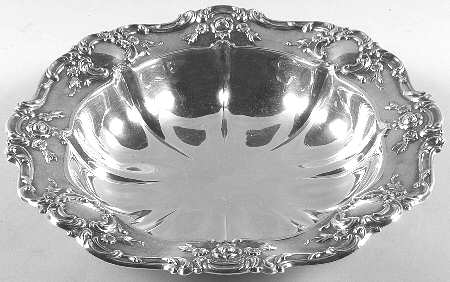 Old Master-Embossed(Silverplate, Roses-Scrolls) Medium Round Vegetable Bowl