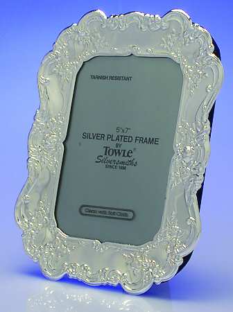 Old Master-Embossed(Silverplate, Roses-Scrolls) 5" X 7" Picture Frame