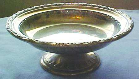 Traditional (Sterling Hollowware) Sterling Footed Bon Bon Bowl