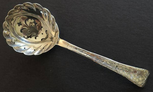 Lap-Over-Edge (Acid Etched) Large Sugar Sifter