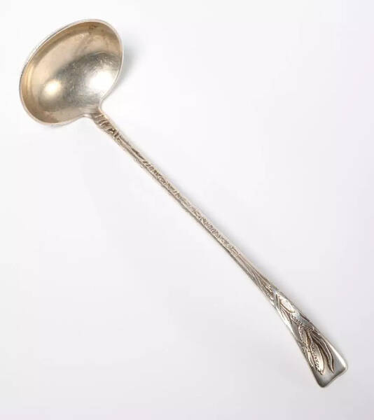 Lap-Over-Edge (Acid Etched) Solid Piece Cream Ladle
