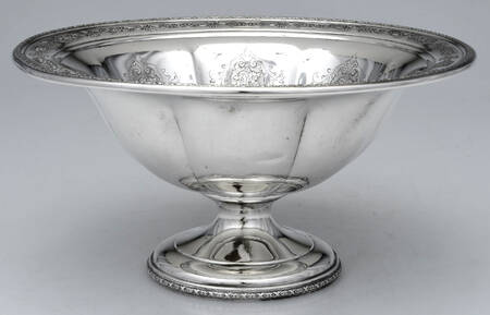 Louis XIV (Sterling, Hollowware) 10" Round Footed Centerpiece