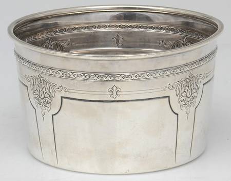 Louis XIV (Sterling, Hollowware) Wine Bottle Holder