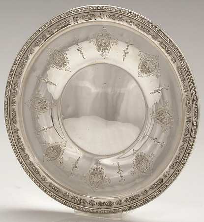 Louis XIV (Sterling, Hollowware) 9" Sandwich Plate