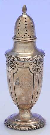 Louis XIV (Sterling, Hollowware) Pepper Shaker
