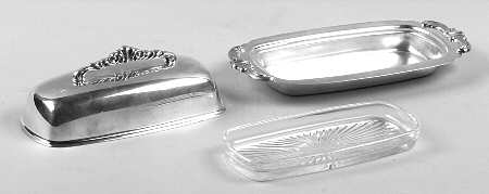 Old Master(Silverplate, Holloware, Scroll Edge) 1/4 Pound Covered Butter & Liner