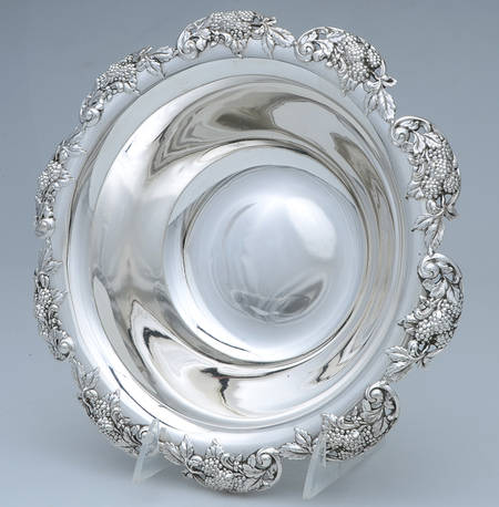 Blackberry (Sterling, 1875, Hollowware) 10" Fruit Serving Bowl