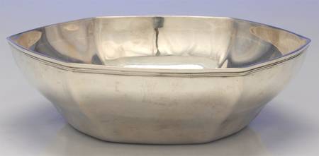 Hampton (Sterling, 1934, Hollowware) 8" Round Vegetable