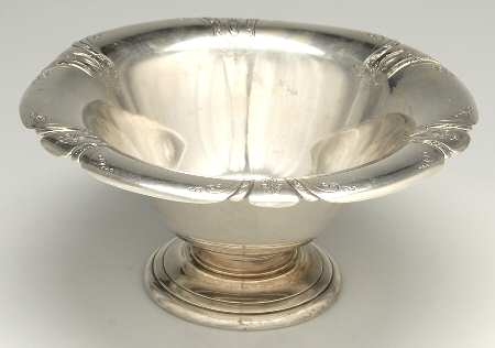 Lady Diana (Sterling, 1929, Hollowware) Round Sterling Footed Centerpiece
