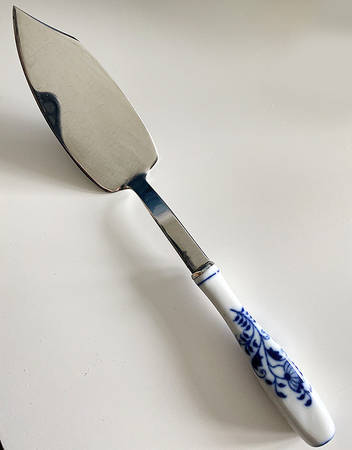 Cibulak (Stainless) Cake Server with Stainless Blade