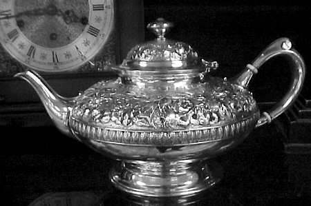 2918 (Silverplate, Hollowware) Teapot