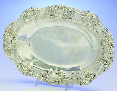 Old Master (Sterling, Hollowware, 4 Marks) 13" Bread Tray