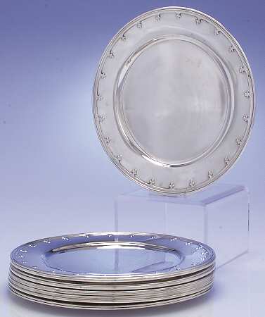 St. Dunstan (Sterling, Hollowware) Service/Dinner Plate - Set of 12