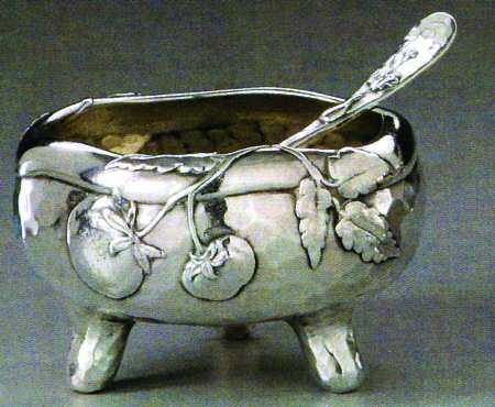 Lap-Over-Edge, Hollowware Open Master Salt with Spoon