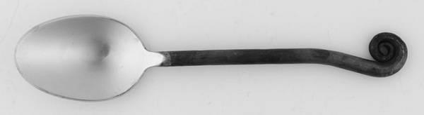 Black Lasso Place/Oval Soup Spoon
