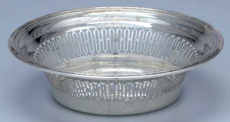 5495 (Sterling, Hollowware) 5" Pierced Bon Bon Bowl