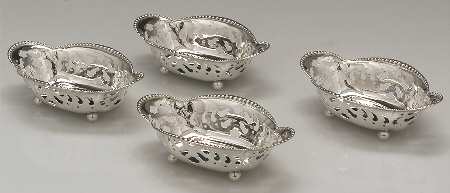 13732 (Sterling, Hollowware) Sterling Nut Dish - Set of 4
