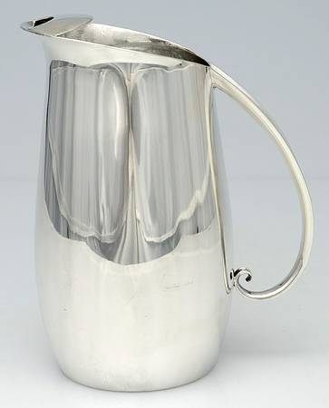 22350 (Sterling, Hollowware) 52 Oz Ice Lip Water Pitcher