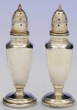 080 (Sterling, Hollowware) Salt and Pepper Set
