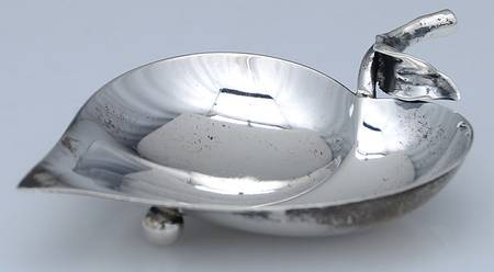 25053 (Sterling, Hollowware) Leaf Shape Bon Bon Bowl