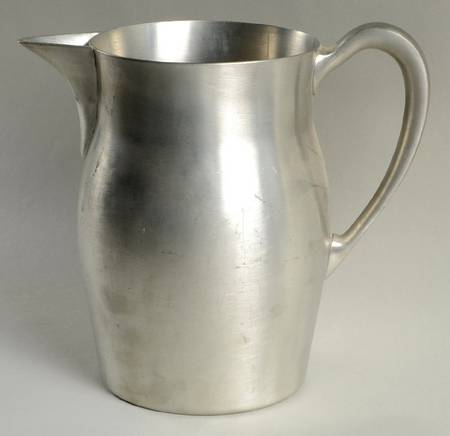 Newburyport (Pewter, Hollowware) 64 Oz Water Pitcher