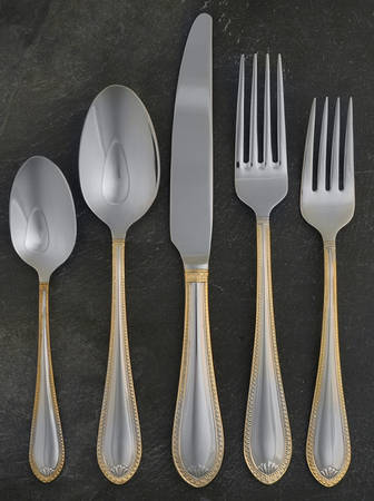 Sinclair Gold (Stainless) 5 Piece Place Setting