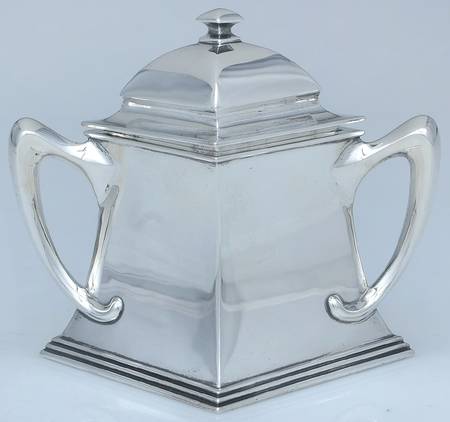 7630 (Sterling, Hollowware) Sugar Bowl & Lid