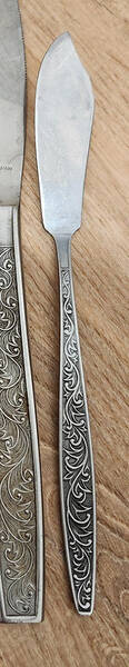 UNF262 (Stainless) Flat Handle Master Butter Knife