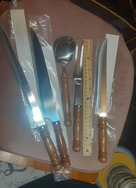 UNF382 (Stainless) Chef's Knife
