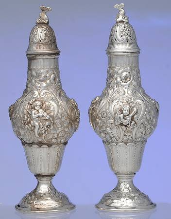 Sterling Hollowware Pair of Muffineers