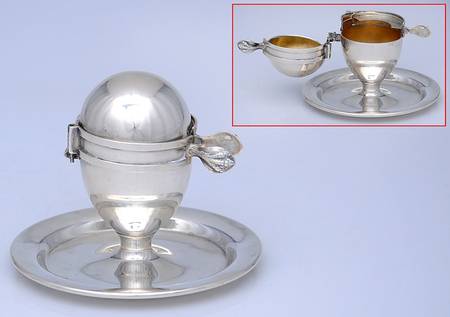 Sterling Hollowware Hinged Egg Slicer