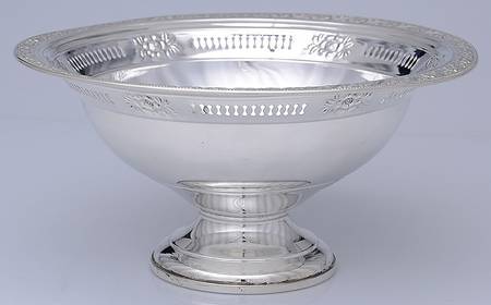 Sterling Hollowware 9" Weighted Round Footed Centerpiece