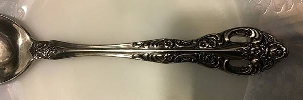 UNF484 (Stainless) Place/Oval Soup Spoon