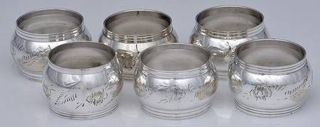 Silverplate Hollowware Napkin Ring - Set of 6