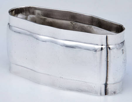 Silverplate Hollowware Oblong Napkin Ring