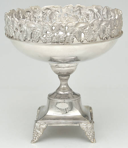 Silverplate Hollowware 9" Centerpiece/Fruit Stand