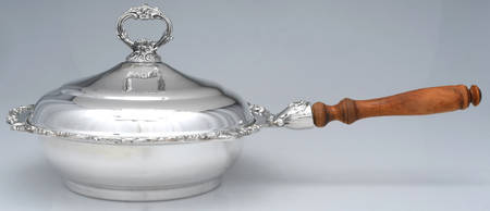 Silverplate Hollowware Chafing Dish & Lid