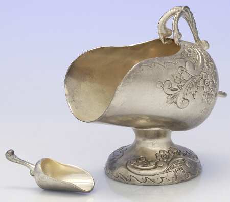 Silverplate Hollowware Sugar Scuttle (Includes a Small Scoop)