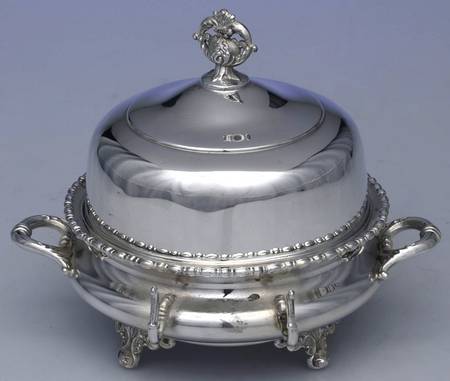 Silverplate Hollowware Round Covered Butter Dish & Strainer